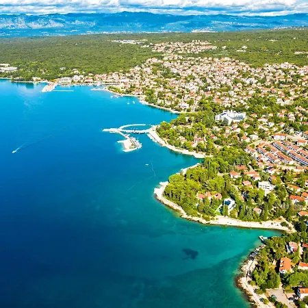 Vid By Interhome Vantacici