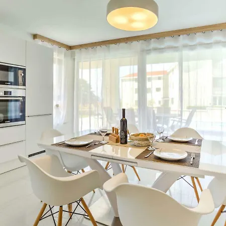 Apartament Vid By Interhome *